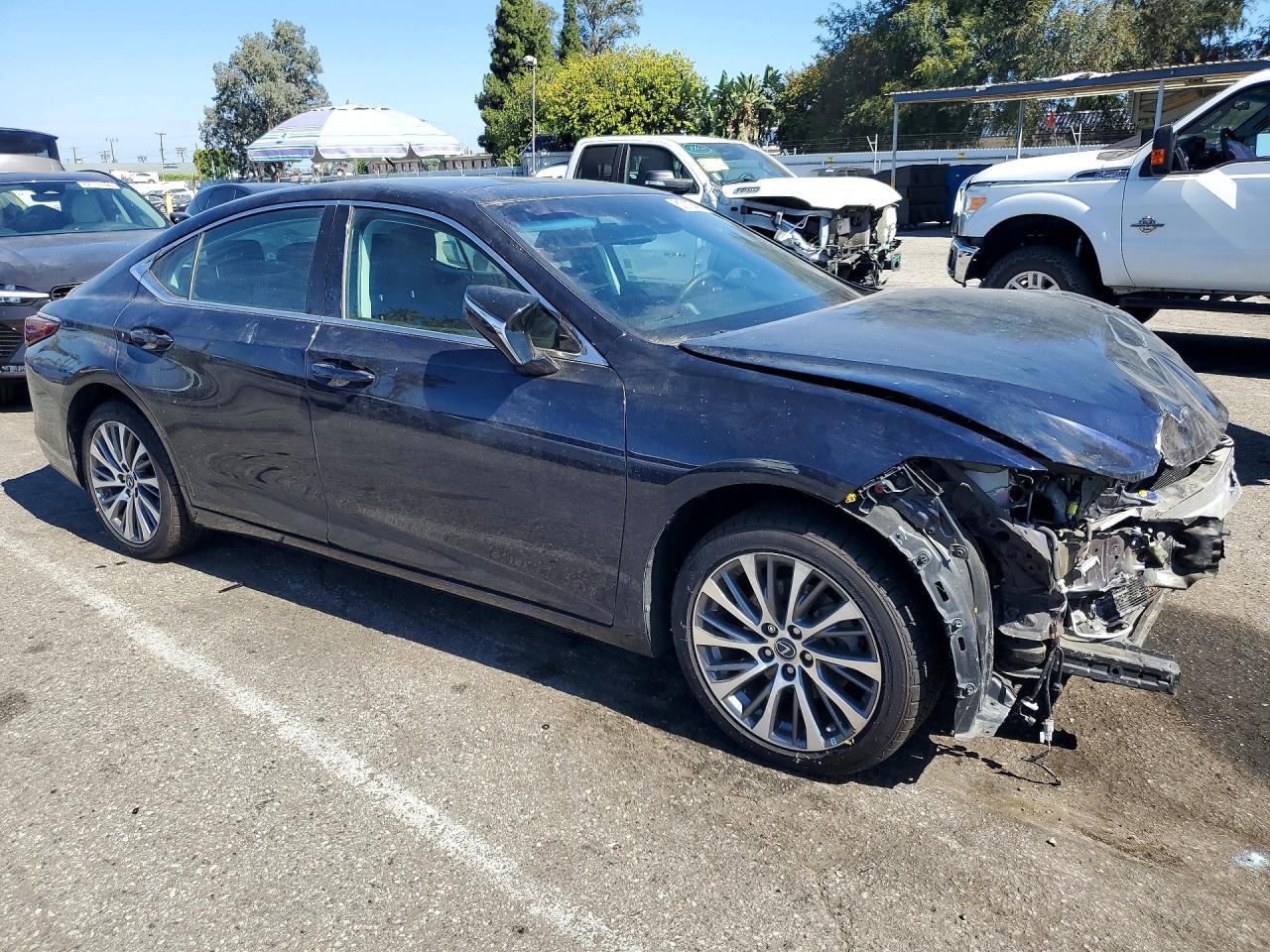 2019 Lexus Es 350 Blue vin: 58ABZ1B13KU031690