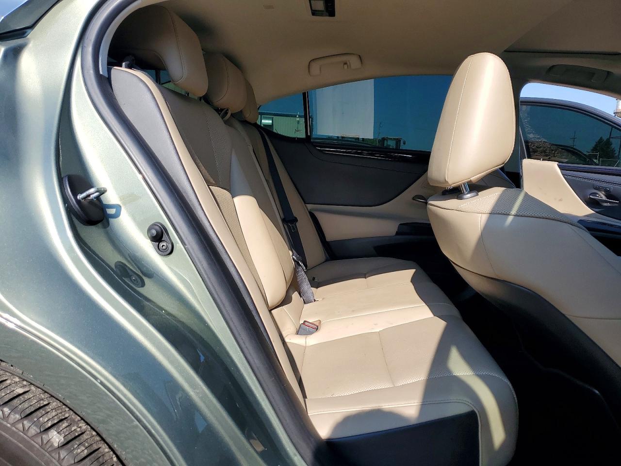 2021 Lexus Es 250 Base Green vin: 58AD11D12MU004481