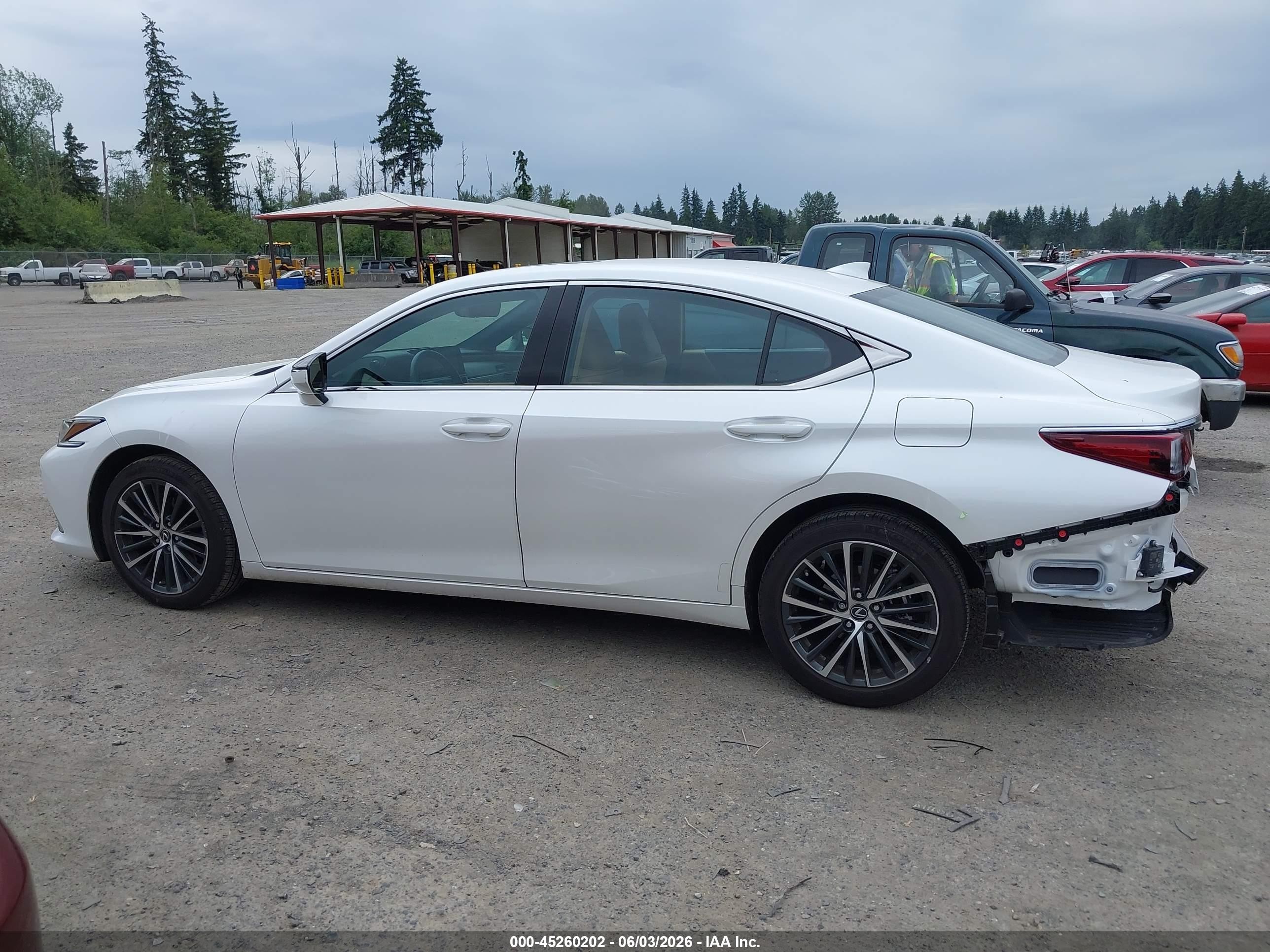 2023 Lexus Es 250   Белый vin: 58AD11D12PU011760