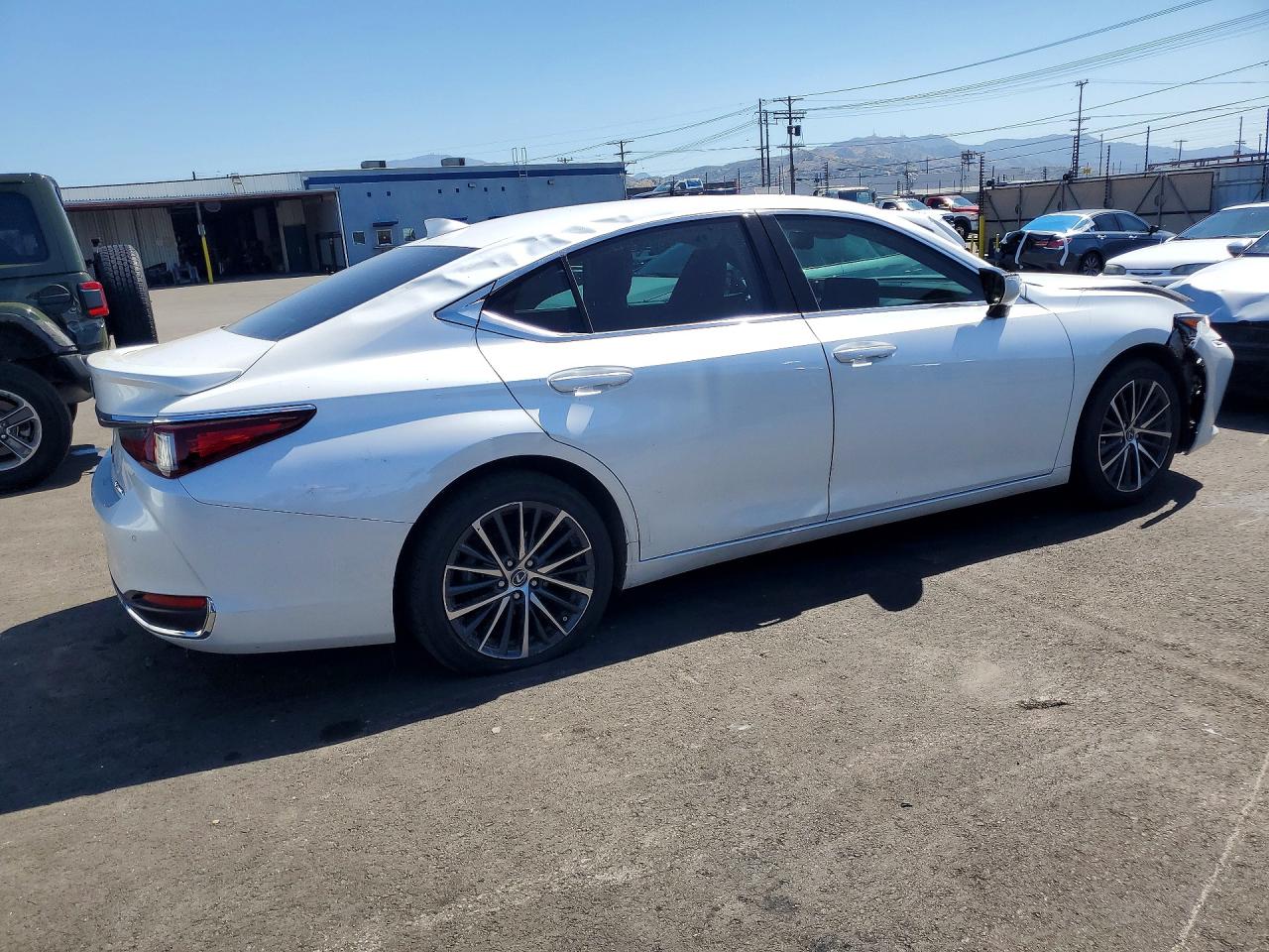 2024 Lexus Es 300h Base White vin: 58ADA1C12RU037845