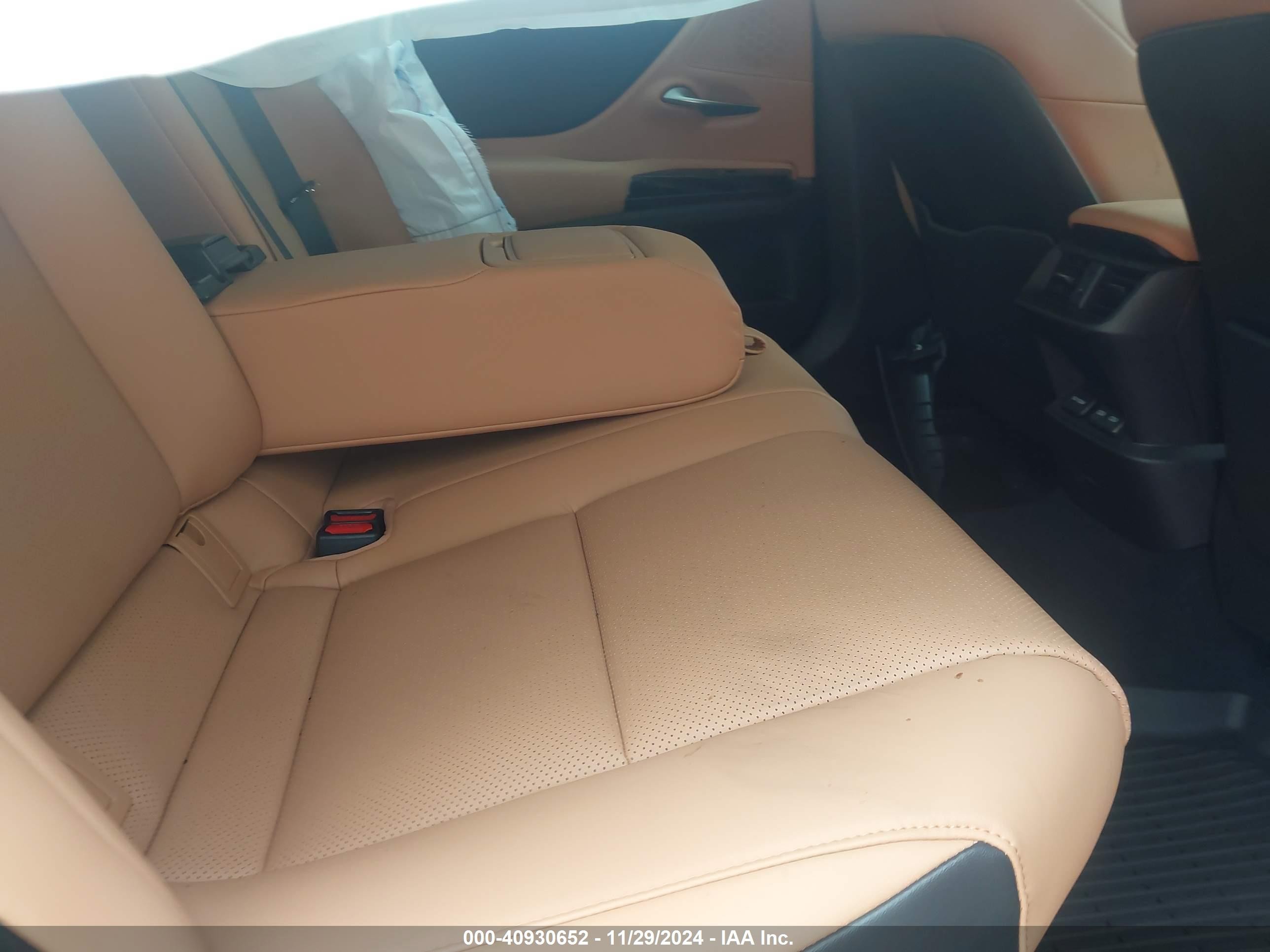 2025 Lexus Es 300h   Gray vin: 58ADA1C16SU057652