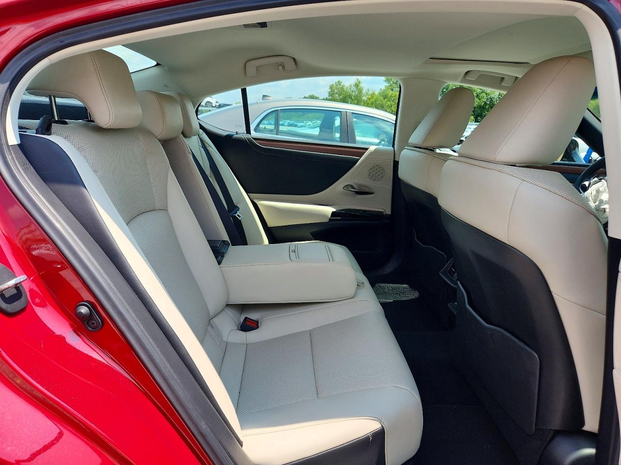 2025 Lexus Es 350 Base Red vin: 58ADZ1B16SU207706