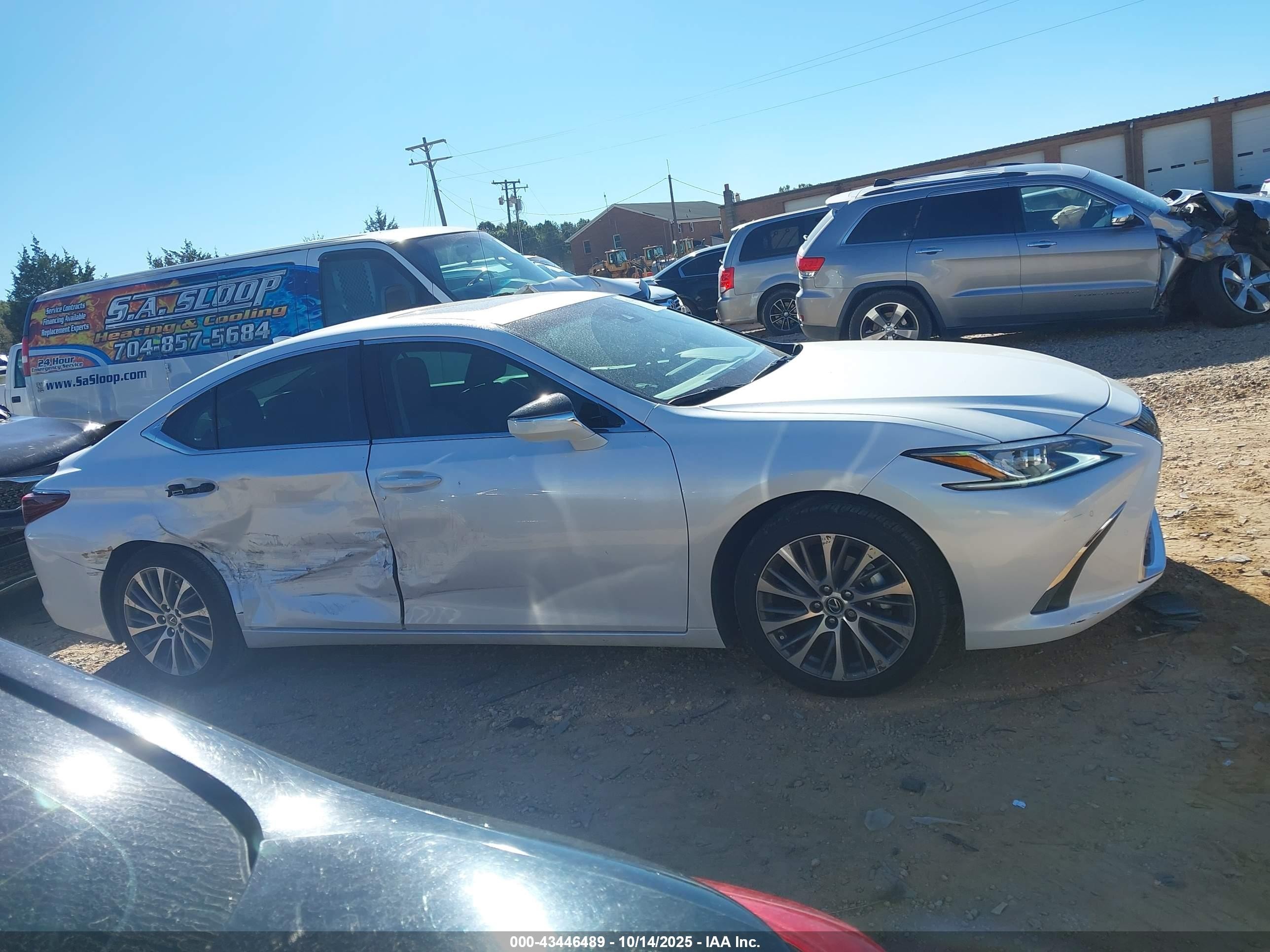 2020 Lexus Es 350   White vin: 58ADZ1B17LU078893