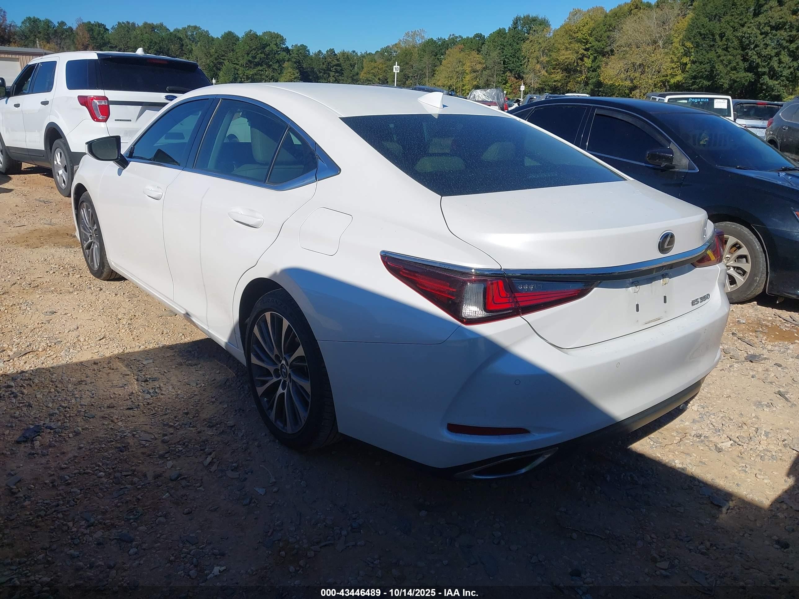 2020 Lexus Es 350   White vin: 58ADZ1B17LU078893