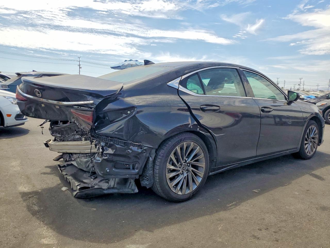 2025 Lexus Es 300h Luxury Black vin: 58AEA1C17SU073606