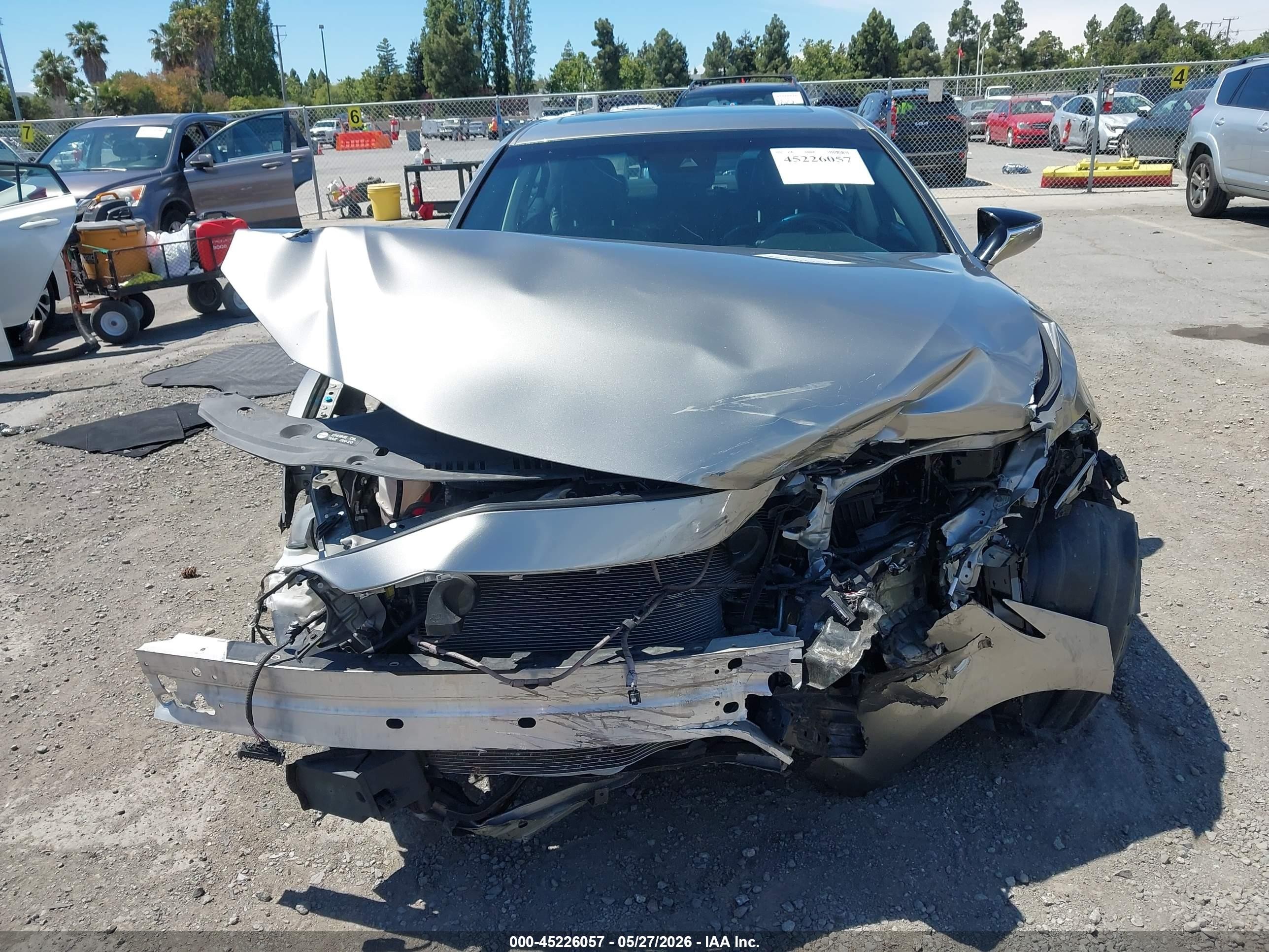 2020 Lexus Es 350 Luxury Silver vin: 58AEZ1B13LU054451
