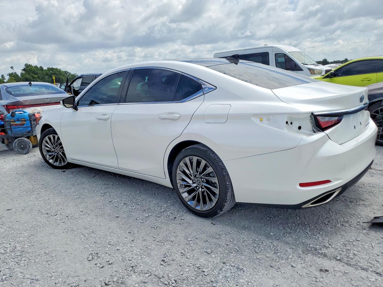 2025 Lexus Es 350 Ultra Luxury White vin: 58AFZ1B12SU186474