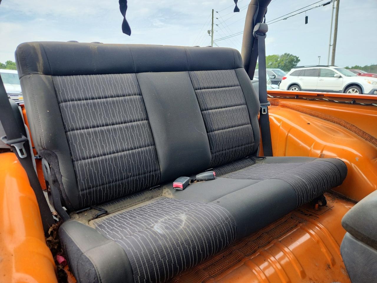 2012 Jeep Wrangler Sport Orange vin: 1C4AJWAG8CL181545