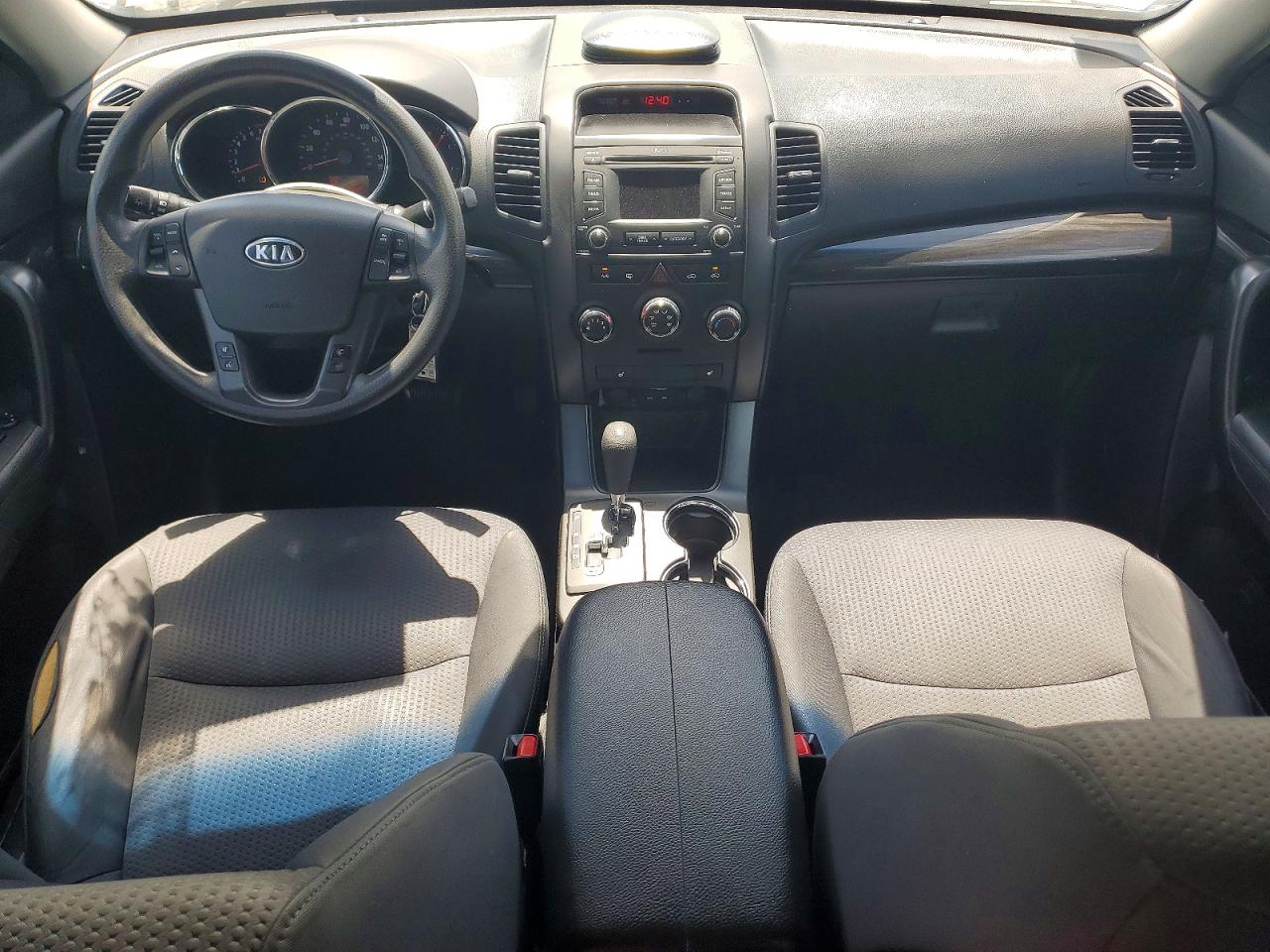 2013 Kia Sorento Lx Silver vin: 5XYKT4A6XDG322252