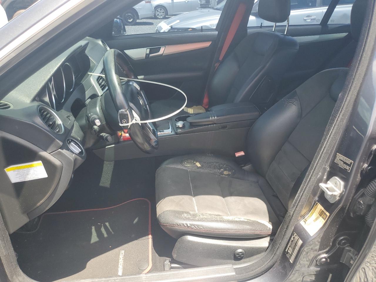 2013 Mercedes-benz C 250 Gray vin: WDDGF4HB5DR270892
