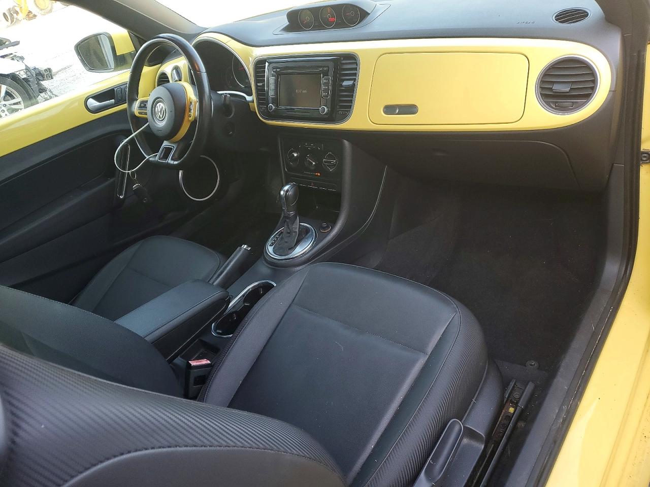 2013 Volkswagen Beetle Yellow vin: 3VWJL7AT8DM685474