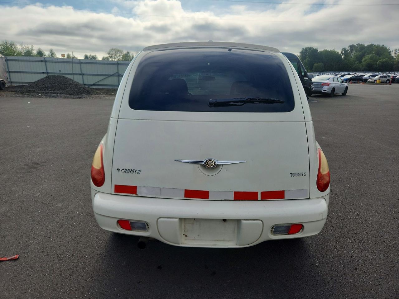 2008 Chrysler Pt Cruiser Touring Cream vin: 3A8FY58B88T156557