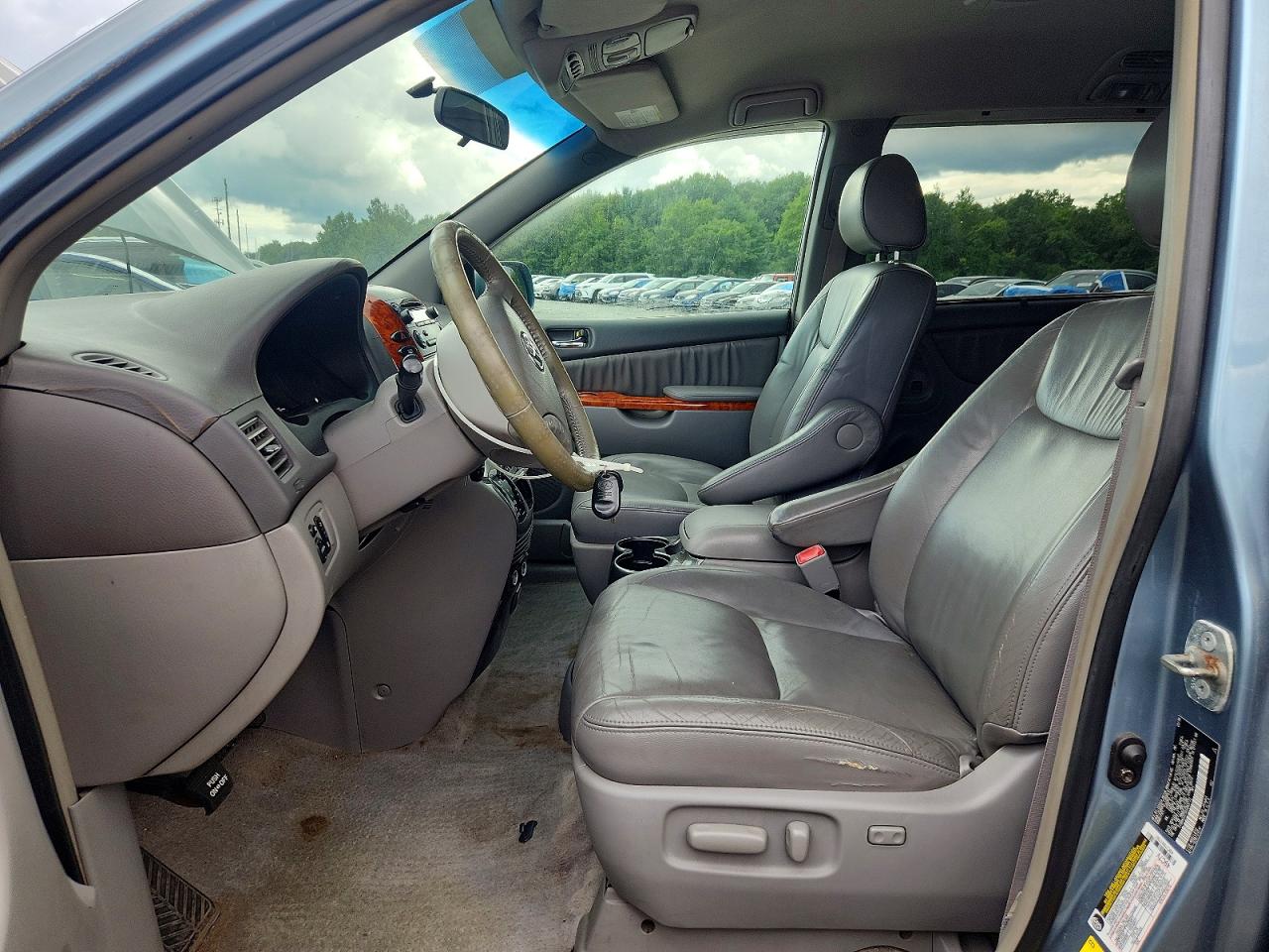2006 Toyota Sienna Xle 7 Passenger Blue vin: 5TDBA22C56S065733
