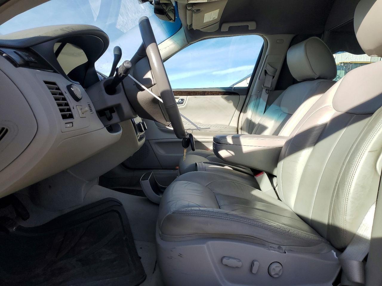 2011 Cadillac Professional Chassis White vin: 1GE7K9C61BU600266