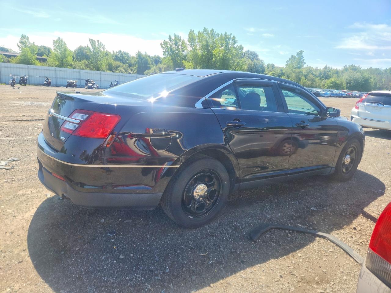2015 Ford Taurus Police Interceptor Black vin: 1FAHP2MK0FG115029