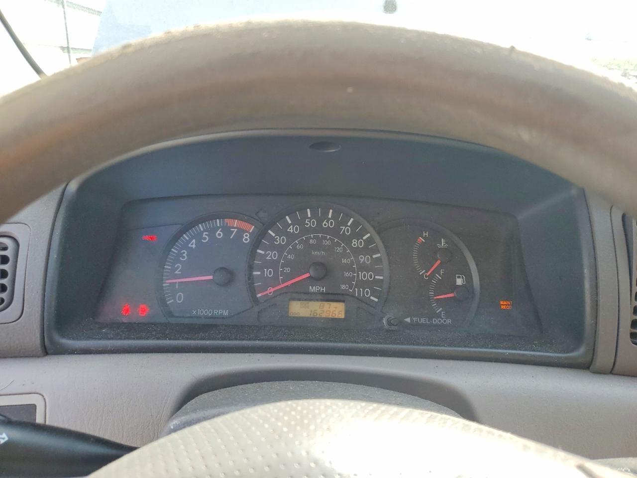 2007 Toyota Corolla Ce Silver vin: 1NXBR32E77Z810054
