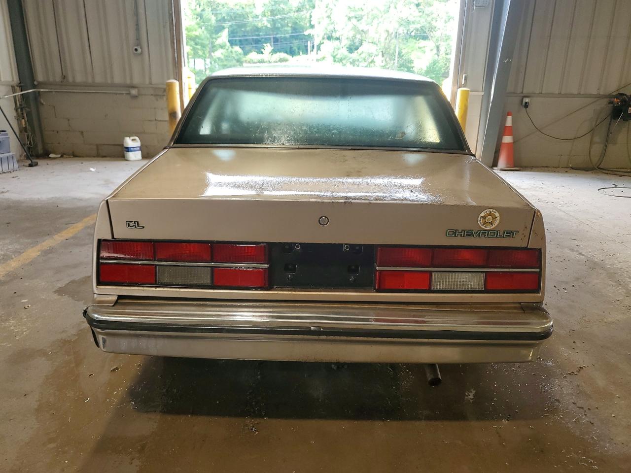 1983 Chevrolet Celebrity Желто-коричневый vin: 1G1AW19R6D6853654