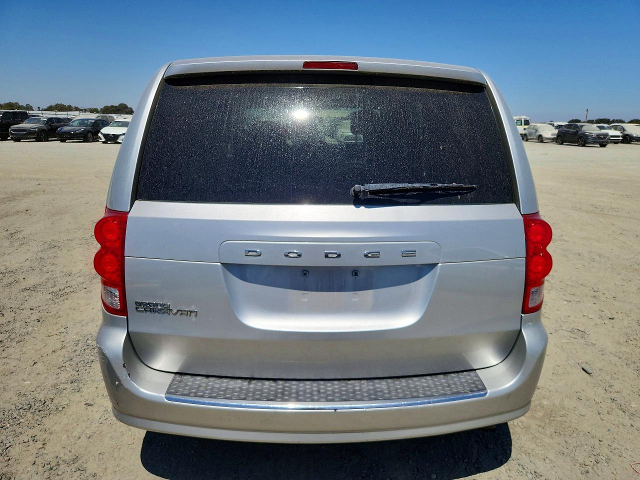 2011 Dodge Grand Caravan Express Silver vin: 2D4RN4DG7BR700391