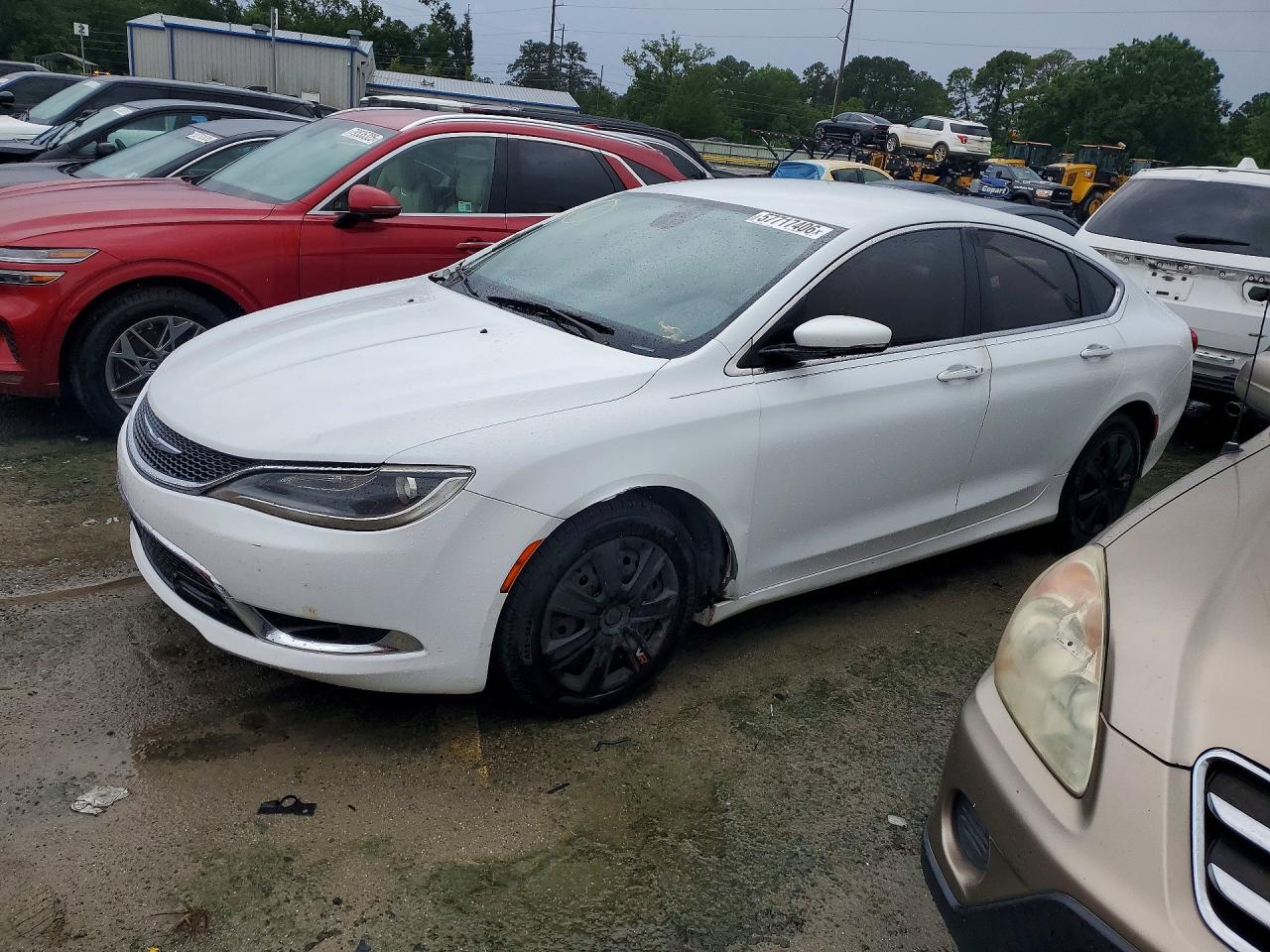 2015 Chrysler 200 C White vin: 1C3CCCCB2FN629181