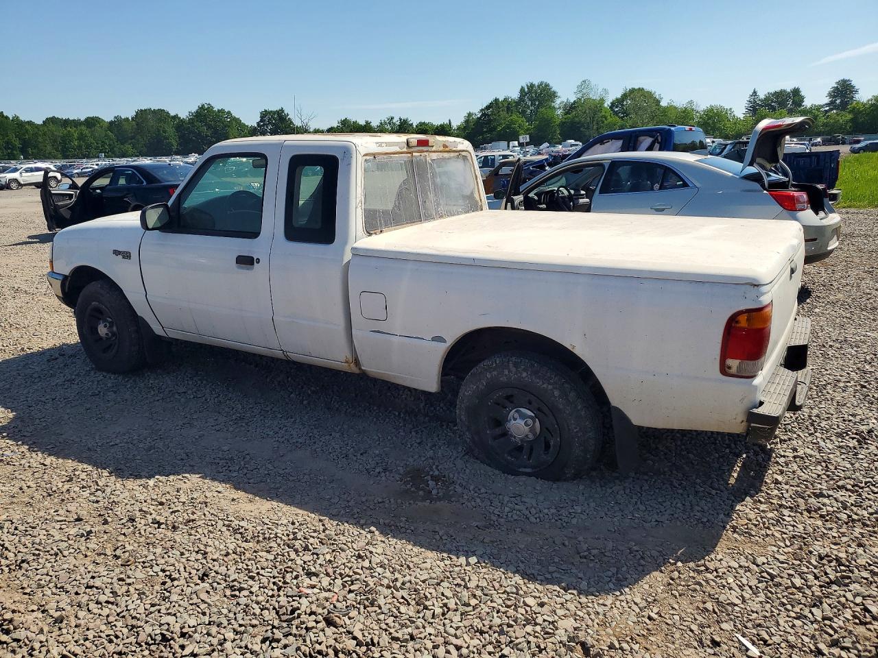 1999 Ford Ranger Super Cab White vin: 1FTYR14VXXPB22483