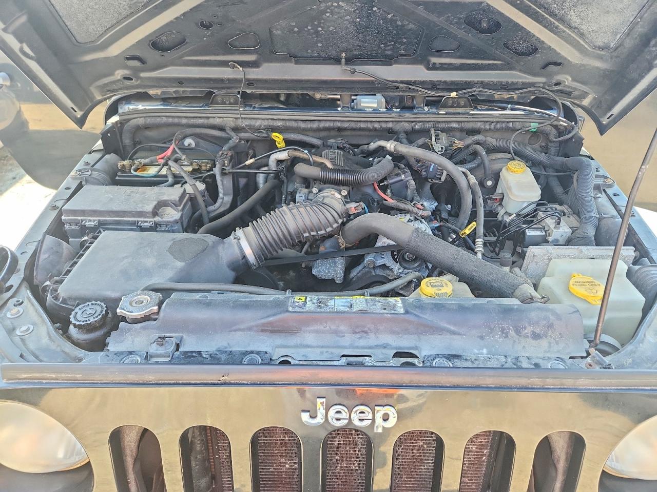 2011 Jeep Wrangler Unlimited Sport Black vin: 1J4BA3H14BL582006