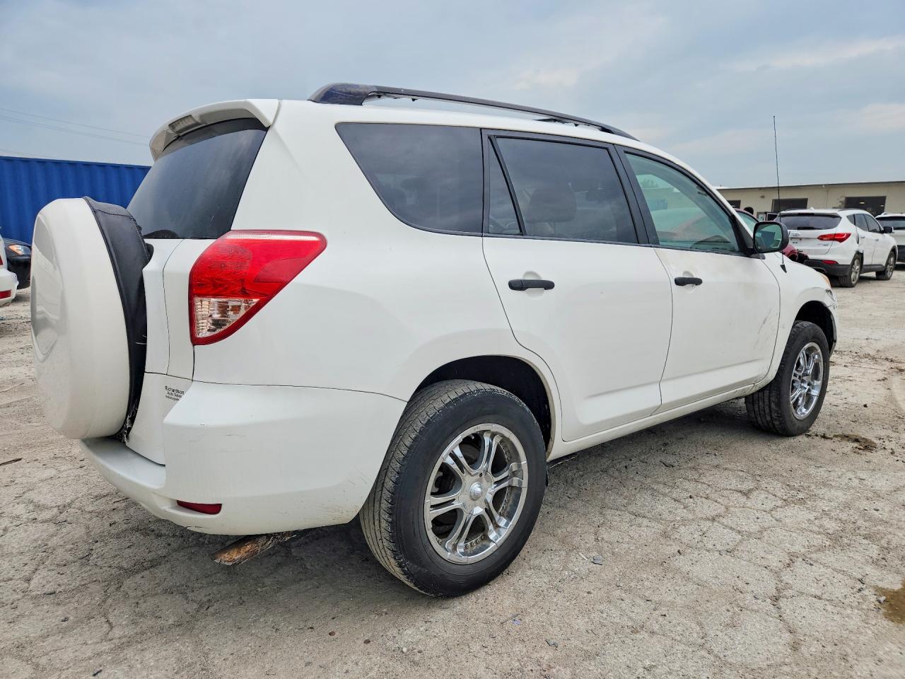 2007 Toyota Rav4 Base White vin: JTMZD33V175064792