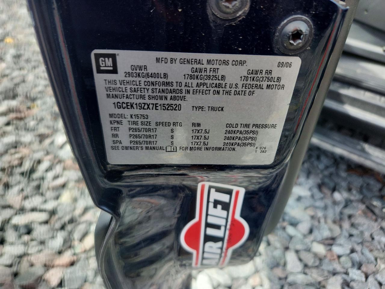 2007 Chevrolet Silverado K1500 Classic Blue vin: 1GCEK19ZX7E152520