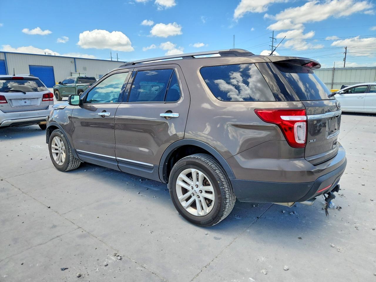 2015 Ford Explorer Xlt Brown vin: 1FM5K7D8XFGC62130