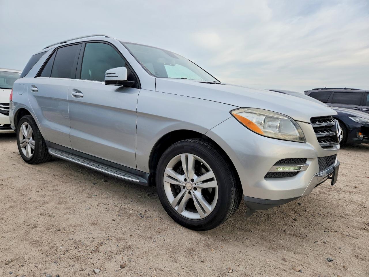 2013 Mercedes-benz Ml 350 Серебряный vin: 4JGDA5JB9DA260839