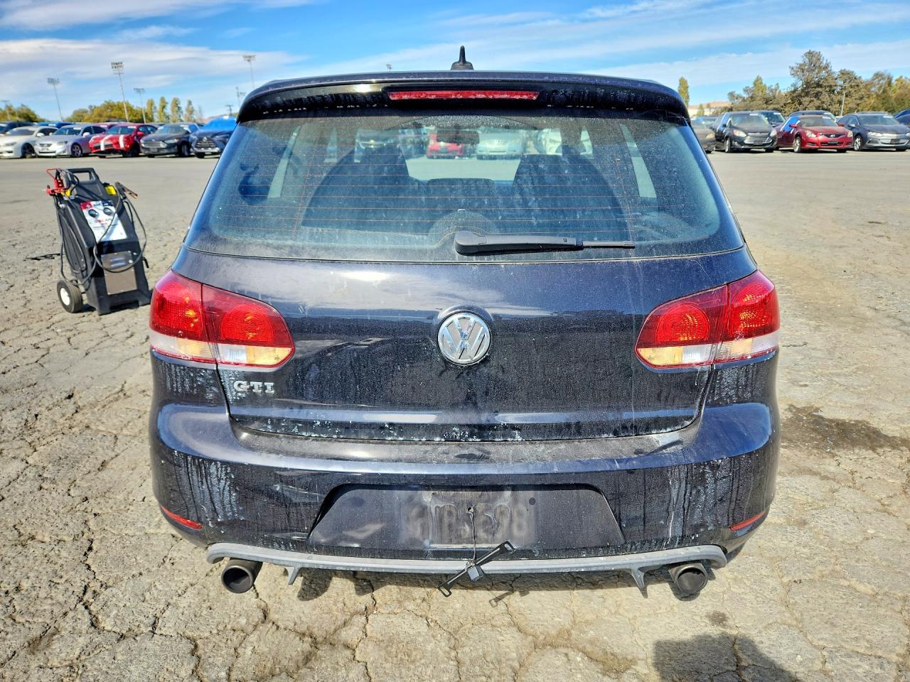 2011 Volkswagen Gti Black vin: WVWEV7AJ1BW123300