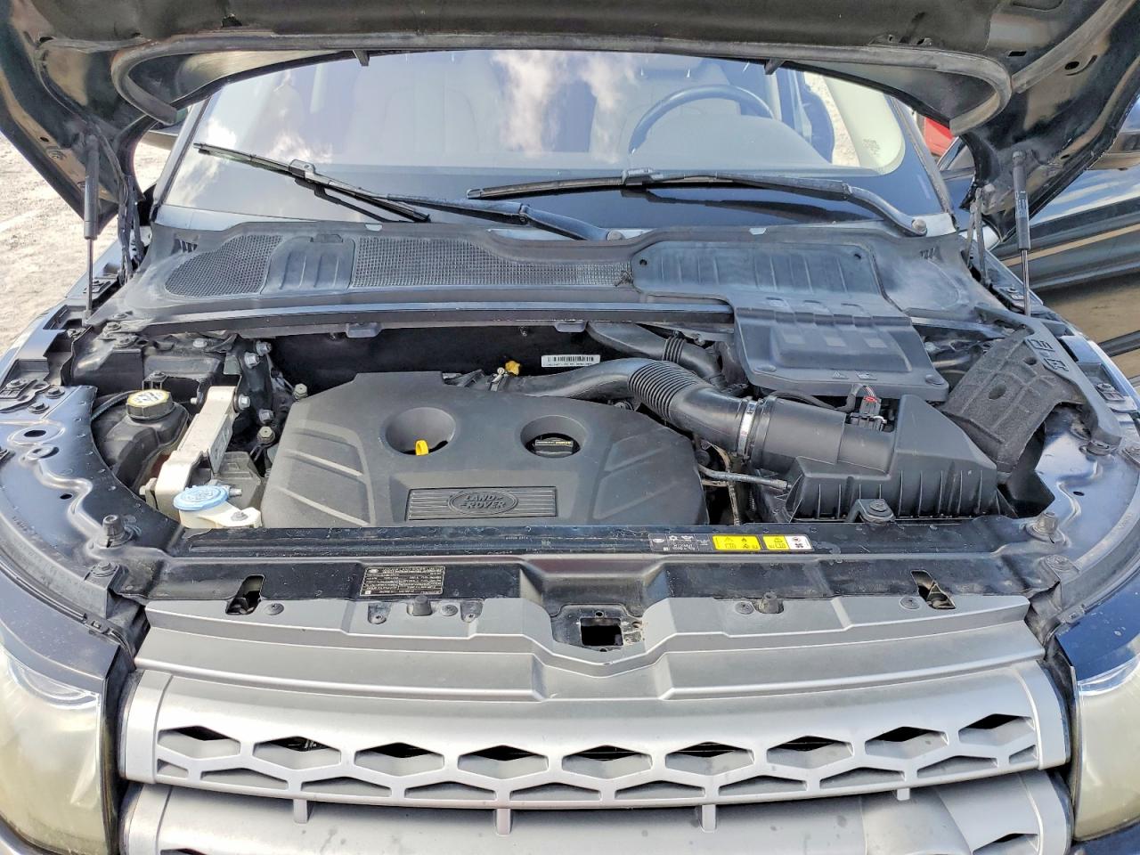 2015 Land Rover Range Rover Evoque Pure Premium Черный vin: SALVR2BG2FH992968