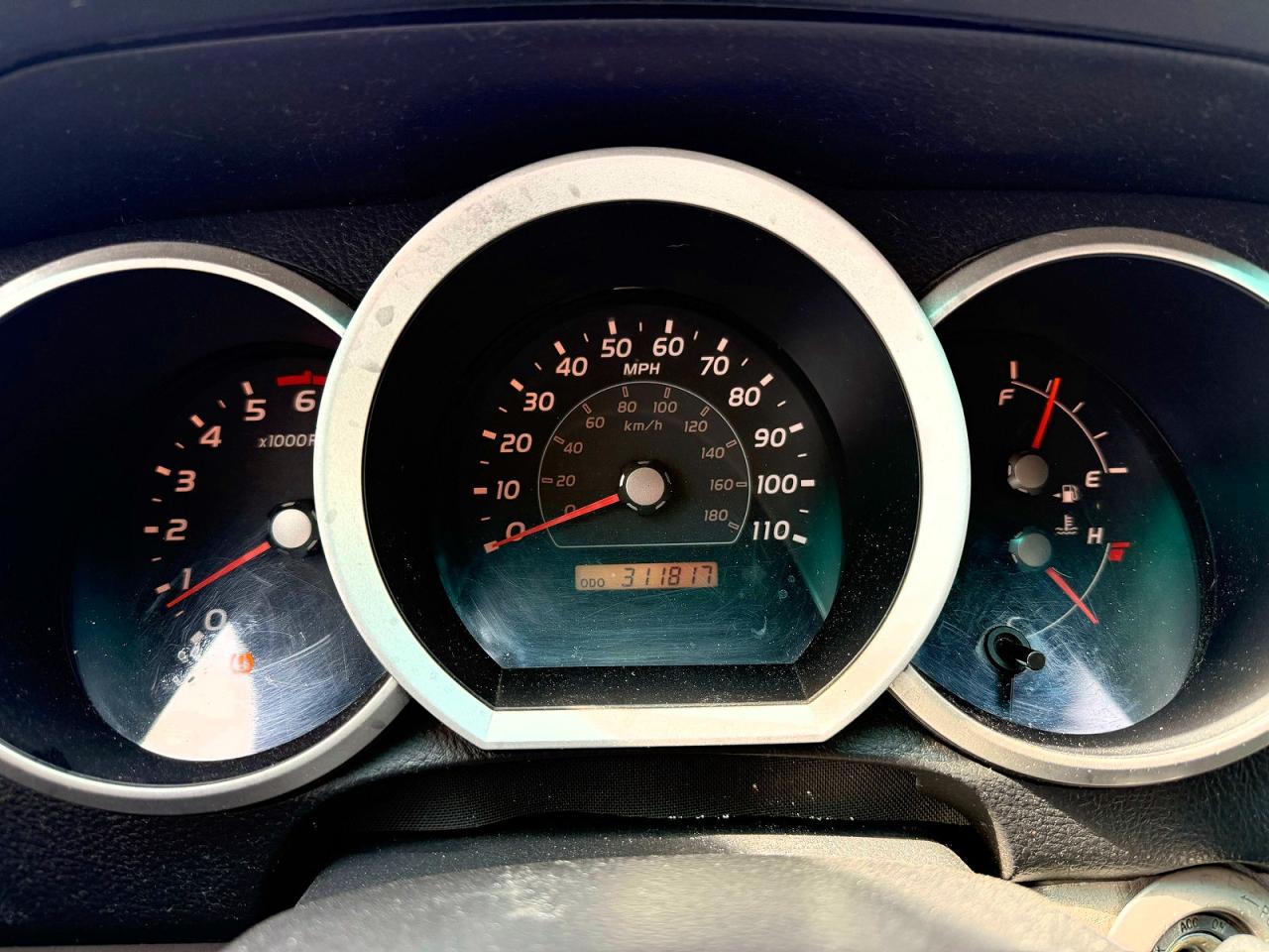 2008 Toyota 4runner Sr5 Silver vin: JTEZU14R58K007791