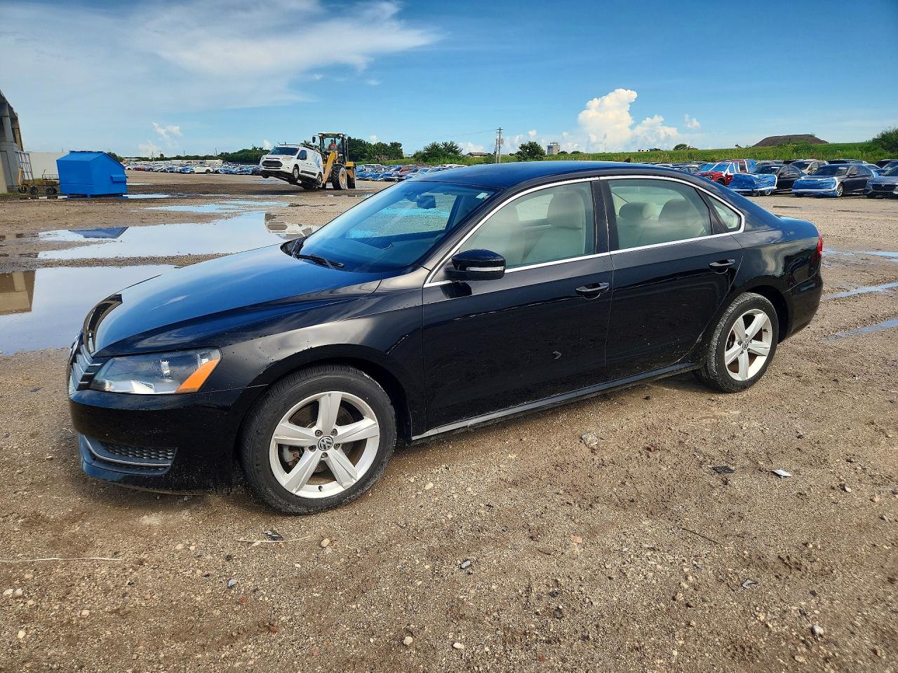 2013 Volkswagen Passat Se Black vin: 1VWBH7A33DC135736
