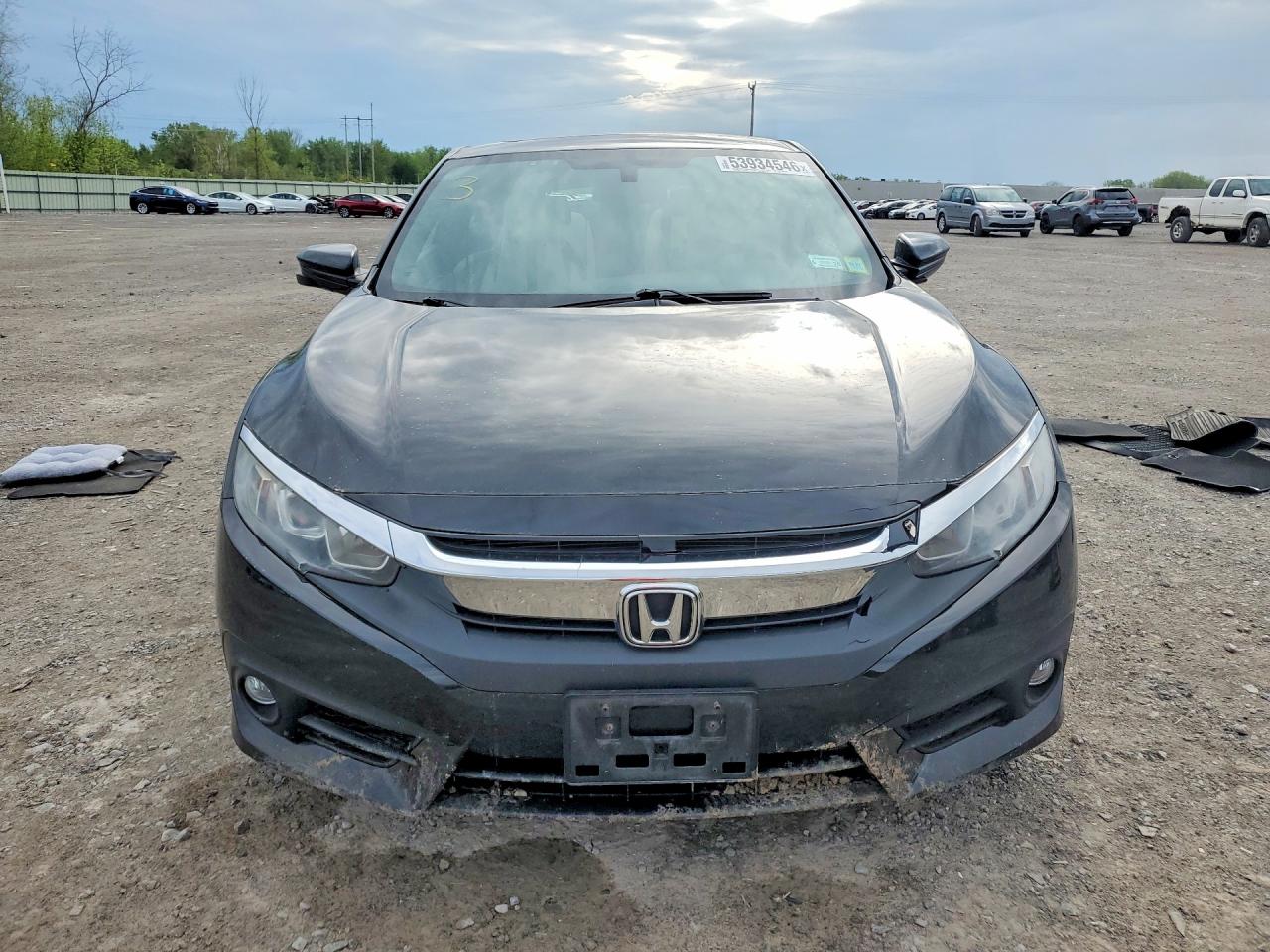 2017 Honda Civic Ex Черный vin: 2HGFC3B39HH357289