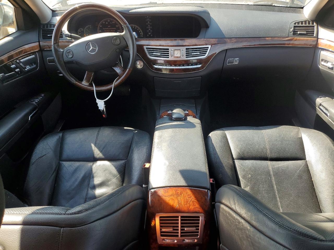 2007 Mercedes-benz S 550 Серый vin: WDDNG71X77A074015