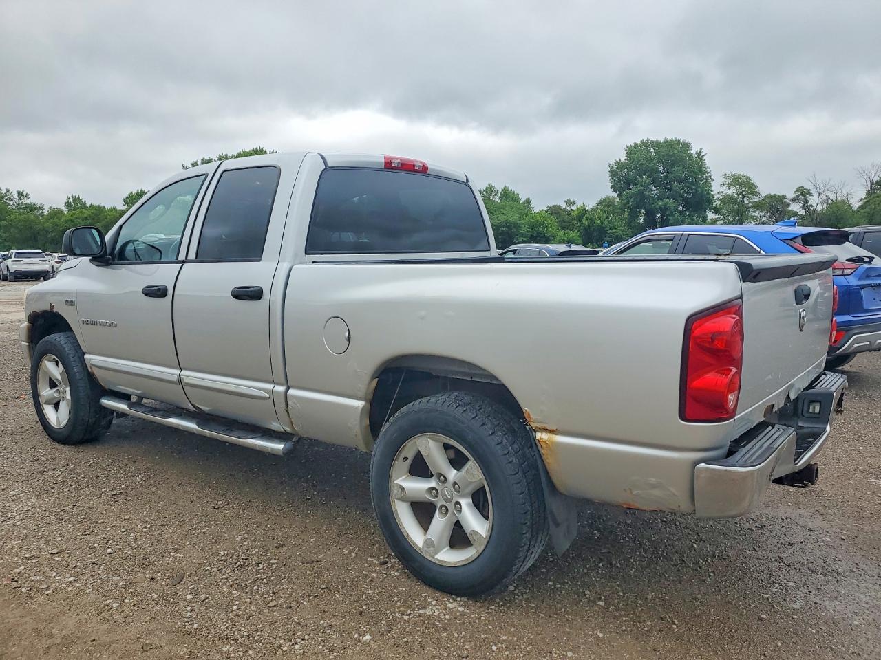 2007 Dodge Ram 1500 St Silver vin: 1D7HU18207S163545