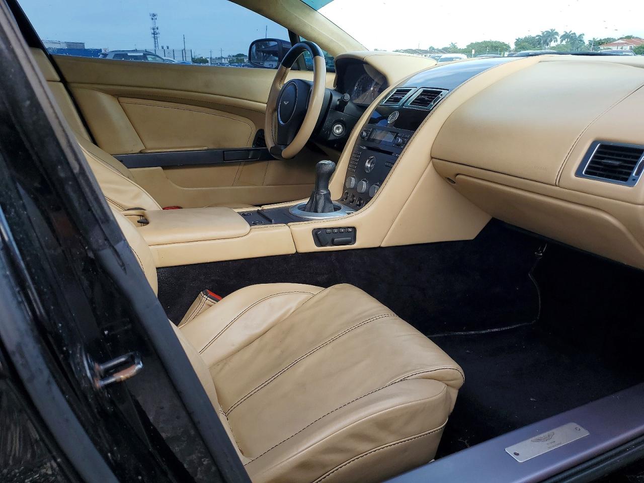 2007 Aston Martin V8 Vantage Черный vin: SCFBB03B97GC03717