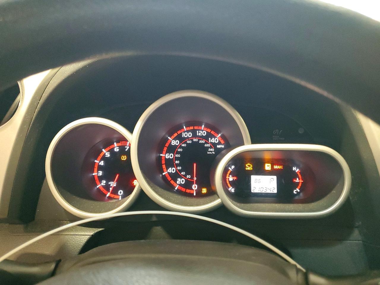 2010 Pontiac Vibe Silver vin: 5Y2SP6E09AZ413936