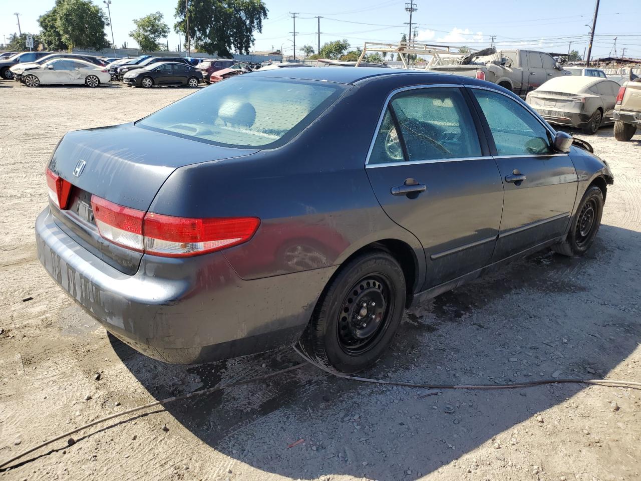 2004 Honda Accord Lx Серый vin: 1HGCM56404A165623