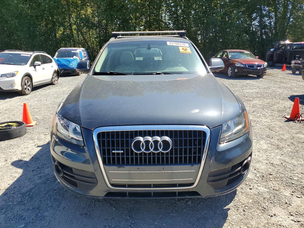 2011 Audi Q5 Premium Blue vin: WA1CFAFP7BA014443