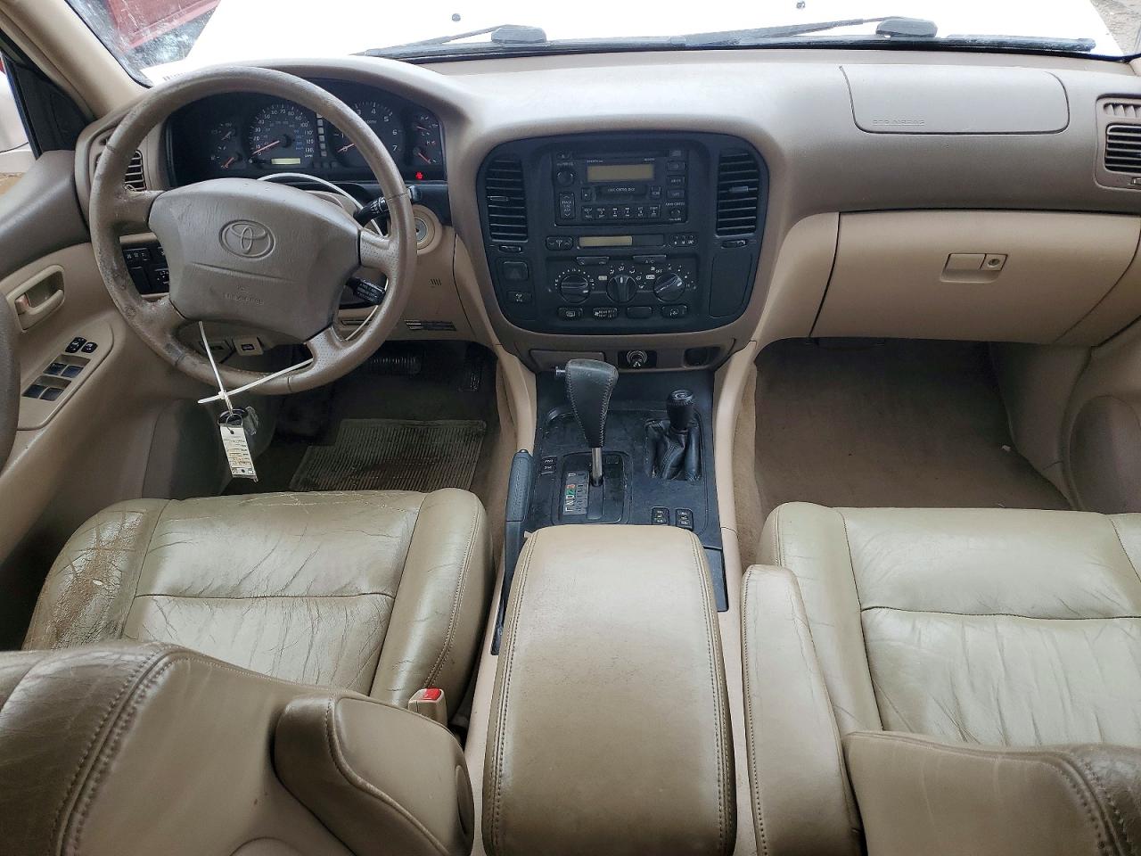 1998 Toyota Land Cruiser Silver vin: JT3HT05J2W0003684