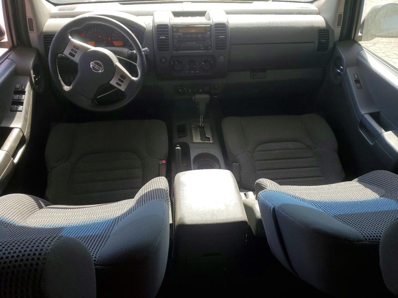 2007 Nissan Xterra X Black vin: 5N1AN08W67C524613