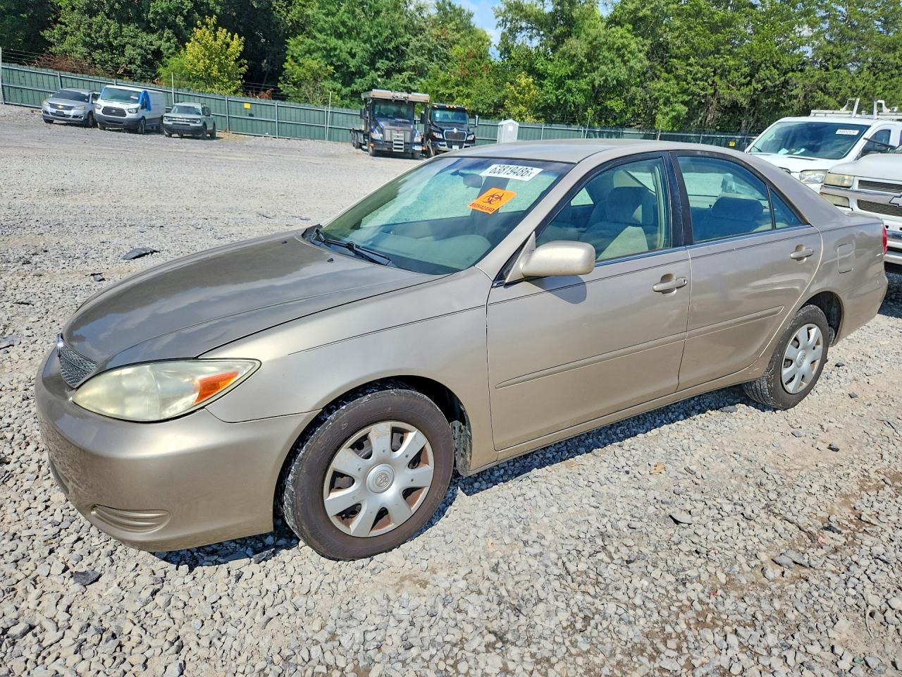 2003 Toyota Camry Le Gold vin: 4T1BE32KX3U190201