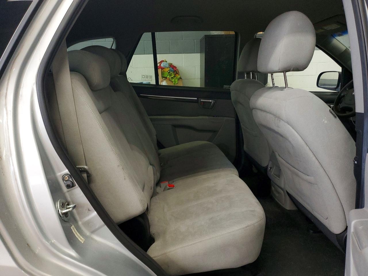 2009 Hyundai Santa Fe Gls Silver vin: 5NMSG13D19H291081