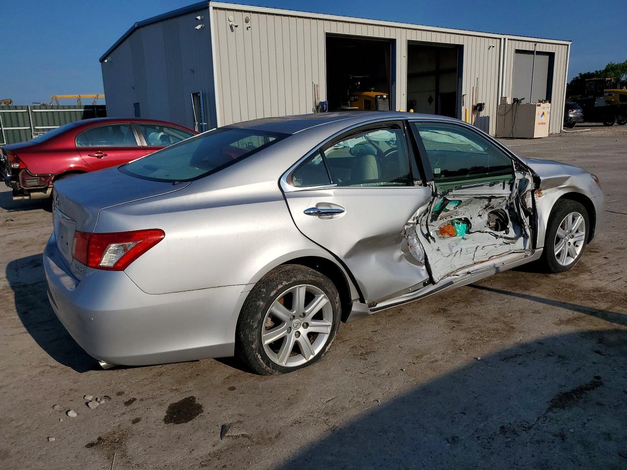 2009 Lexus Es 350 Silver vin: JTHBJ46G392336016