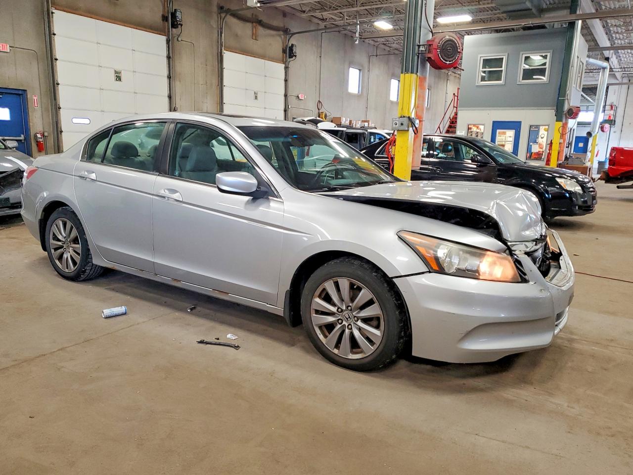 2011 Honda Accord Exl Silver vin: 1HGCP2F81BA097256