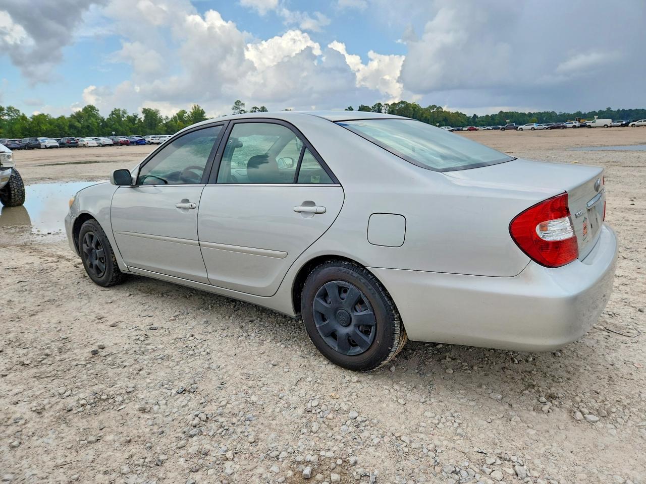 2002 Toyota Camry Le Silver vin: 4T1BE32K62U089428