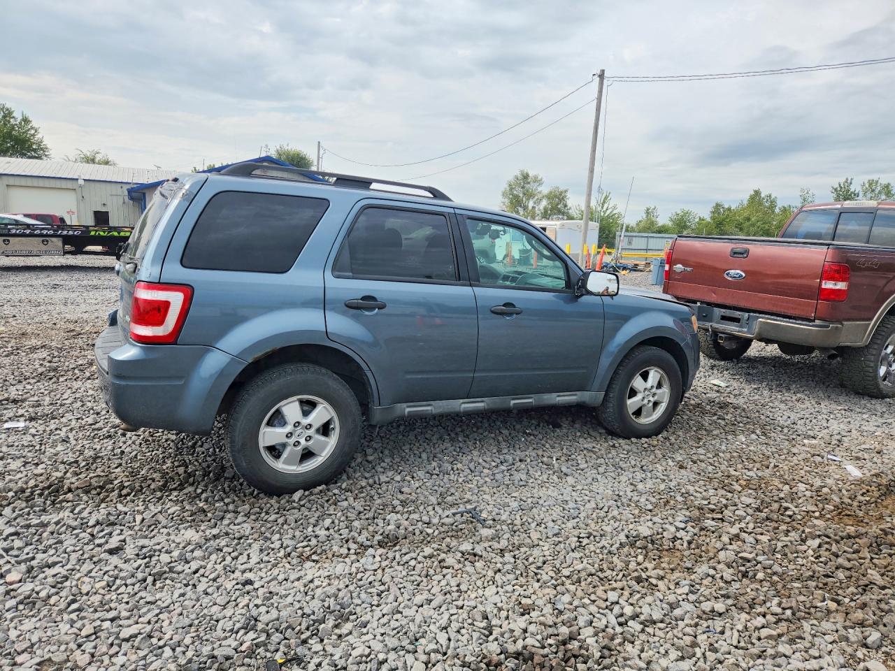 2010 Ford Escape Xlt Blue vin: 1FMCU0DG3AKA53298