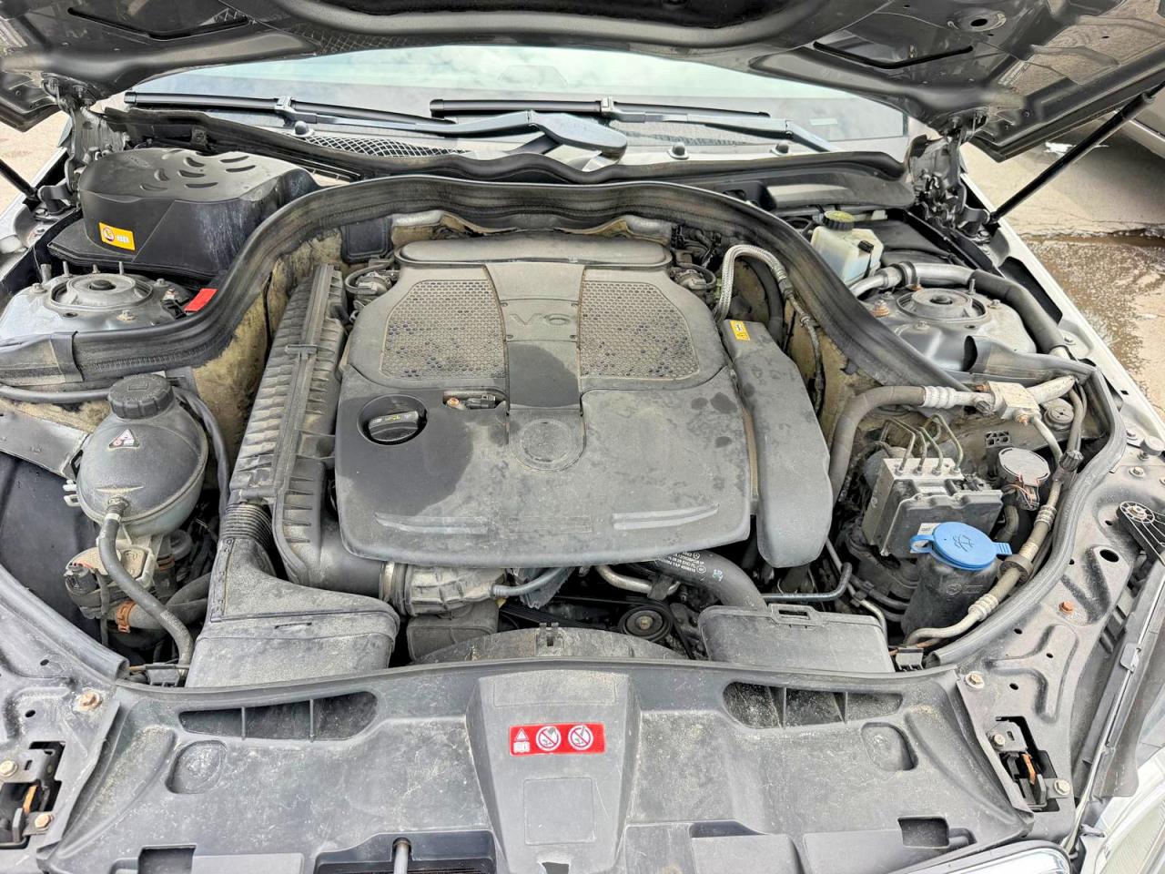 2013 Mercedes-benz E 350 4matic Silver vin: WDDHF8JB3DA713660