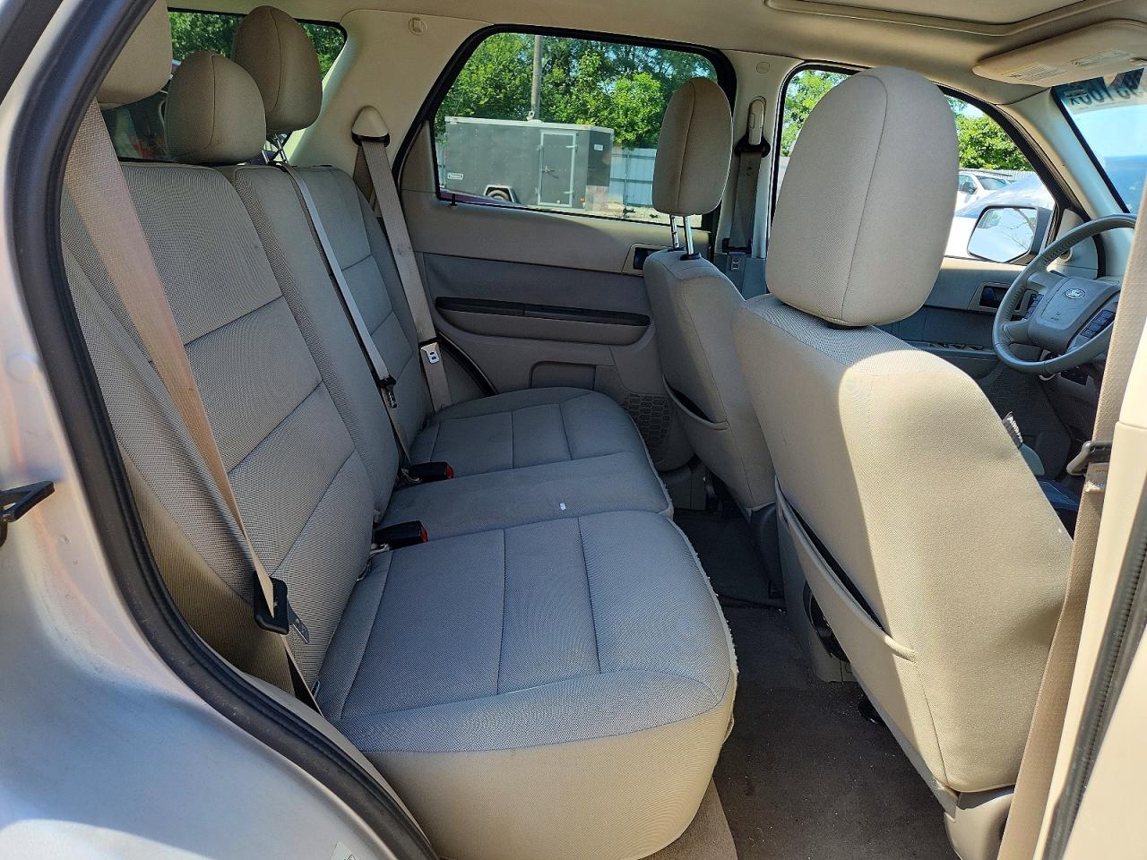 2011 Ford Escape Xlt Серебряный vin: 1FMCU0DG8BKA66033